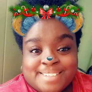 Meet your Posher, Carlee